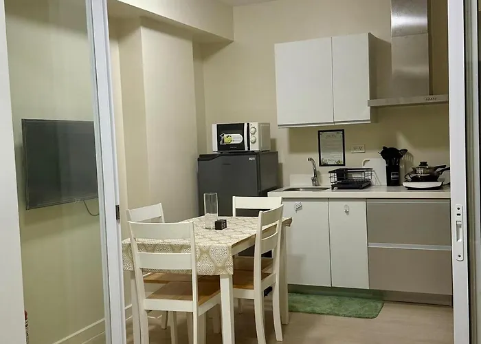 Verte Hideaway At Azure Residences - Urban Escape *